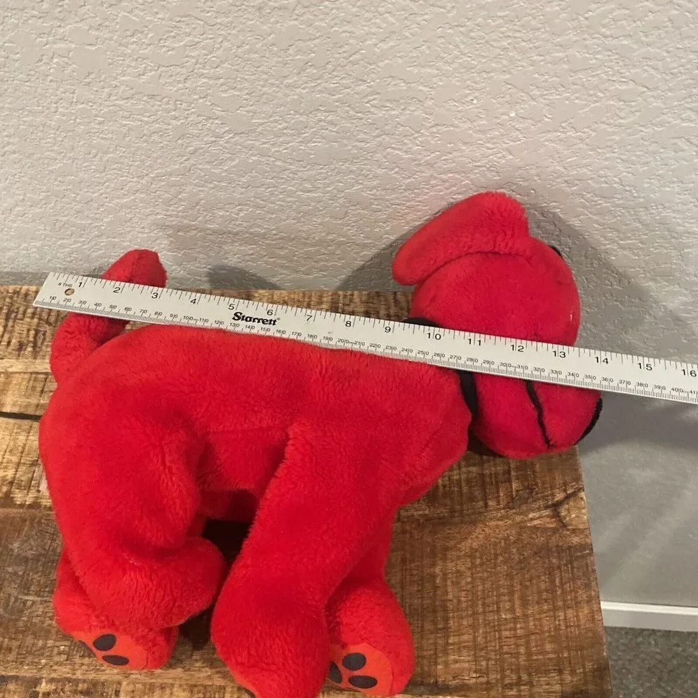 Clifford the Big Red Dog 12